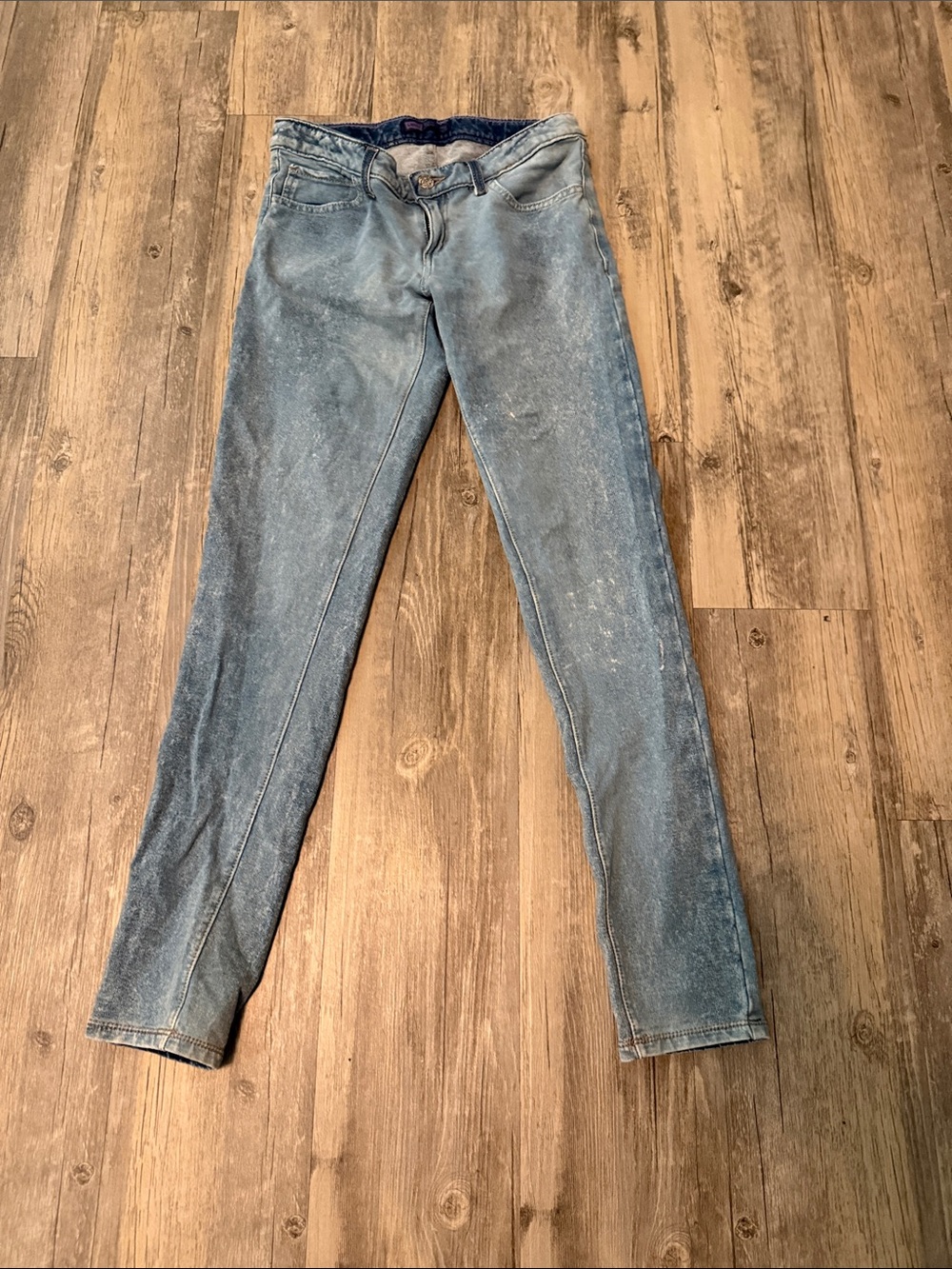 Levi's Women's Faded Blue Skinny Jeans